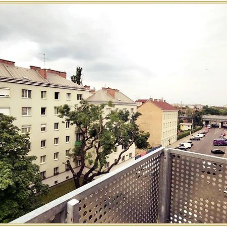Chill Out In Simmering Vienna Luaran gambar