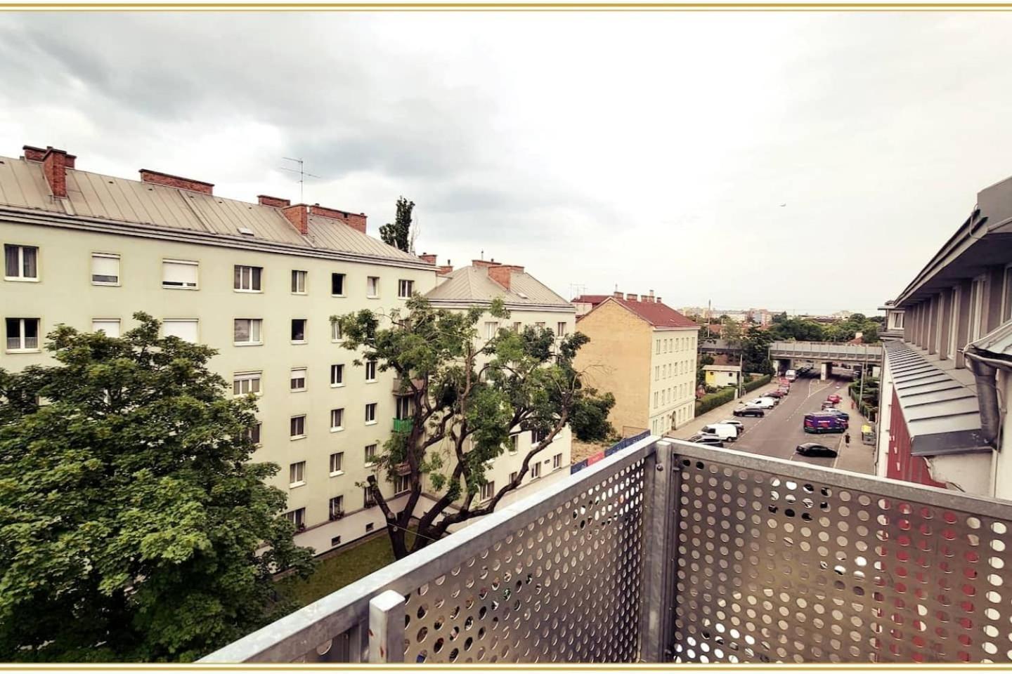 Chill Out In Simmering Vienna Luaran gambar